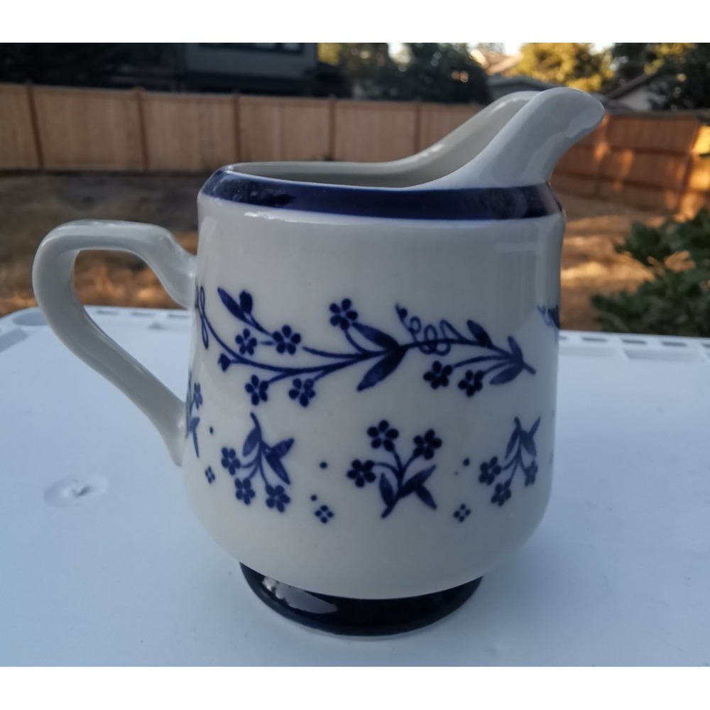 Sango Provence Bouquet Blue Creamer Cream Pitcher #260 Blue Floral Design 4"